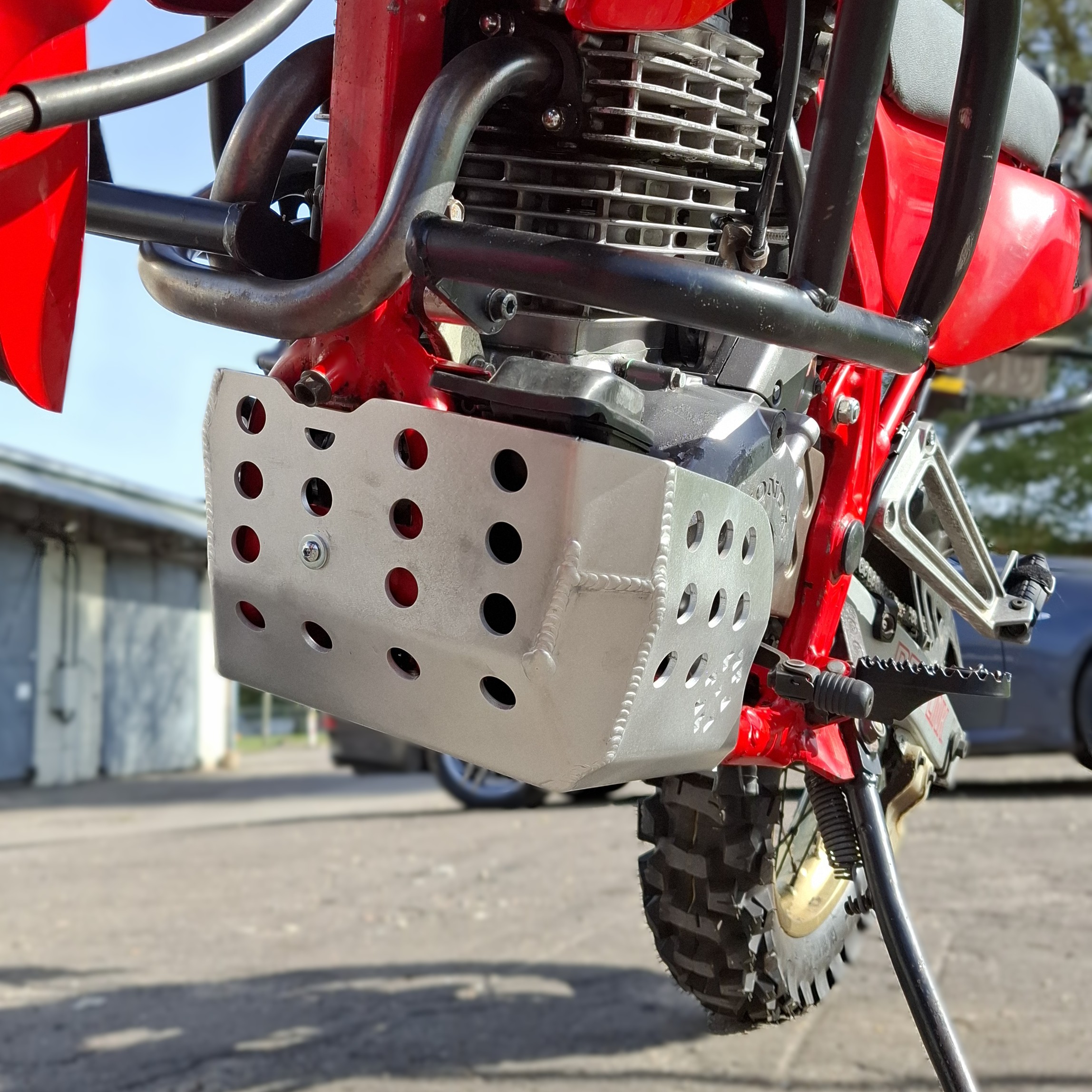 Skid plate Honda Dominator NX650 (Polished) - Image 2
