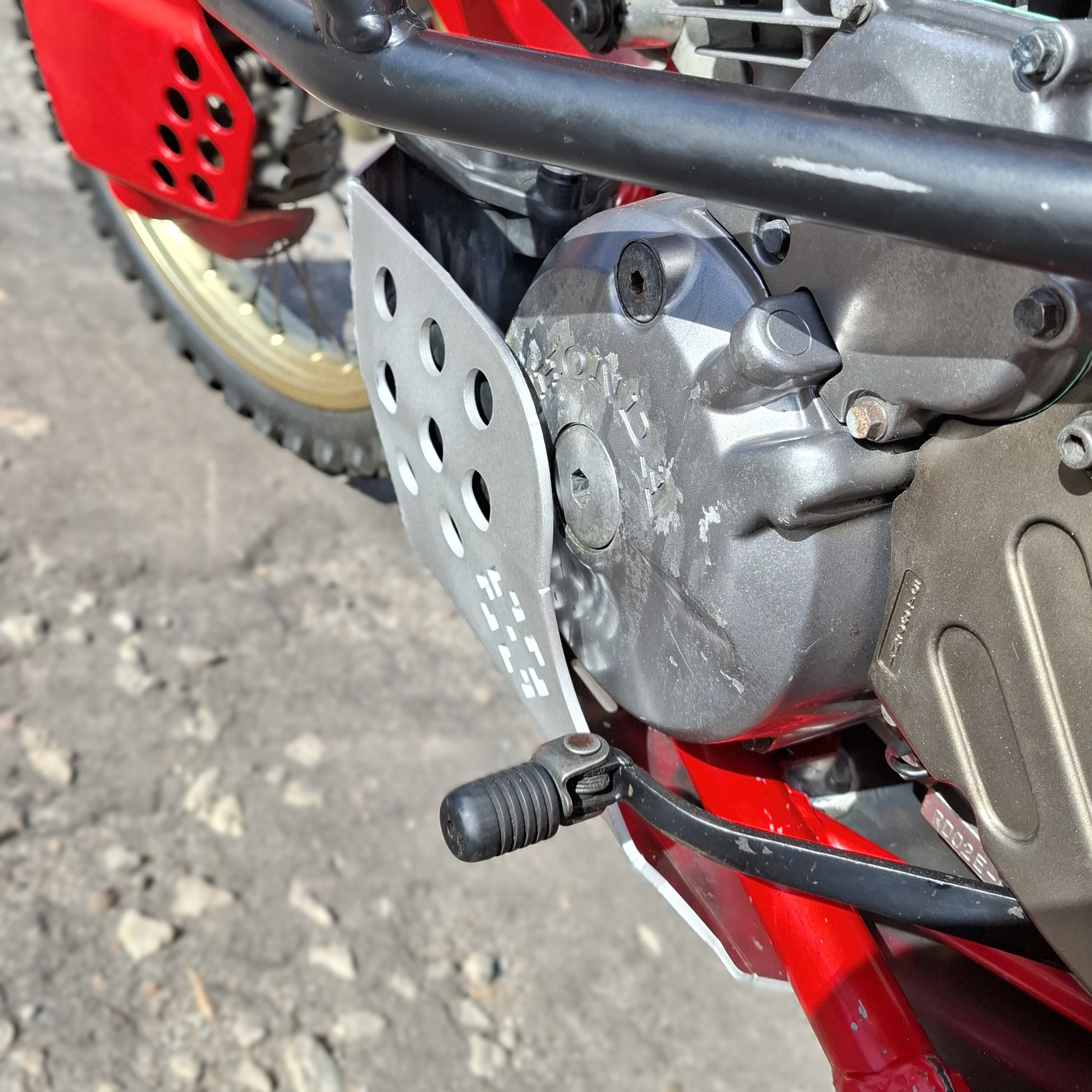 Skid plate Honda Dominator NX650 (Polished) - Image 7