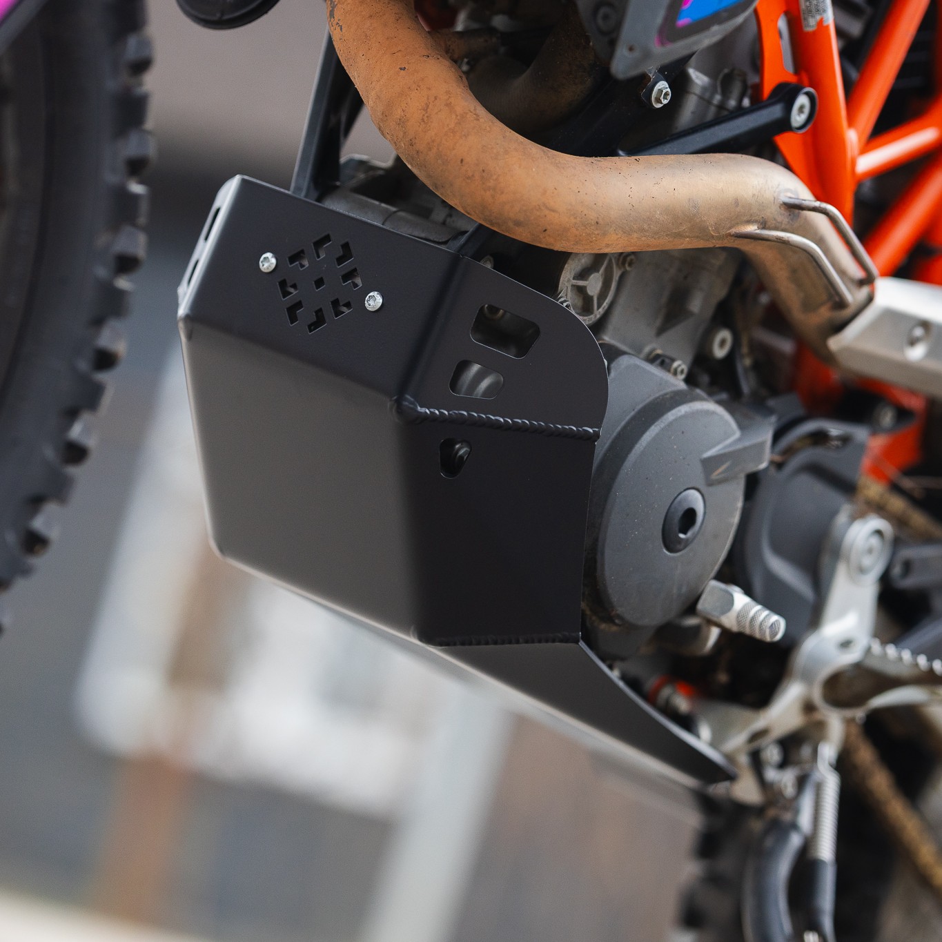 Skid Plate KTM690 / Husqvarna 701 / Gas Gas 700 Narrow Version (Black) - Image 5